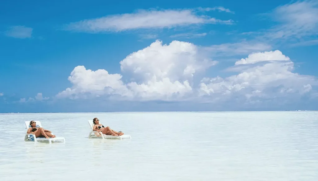 6 Days Honeymoon Zanzibar Safari