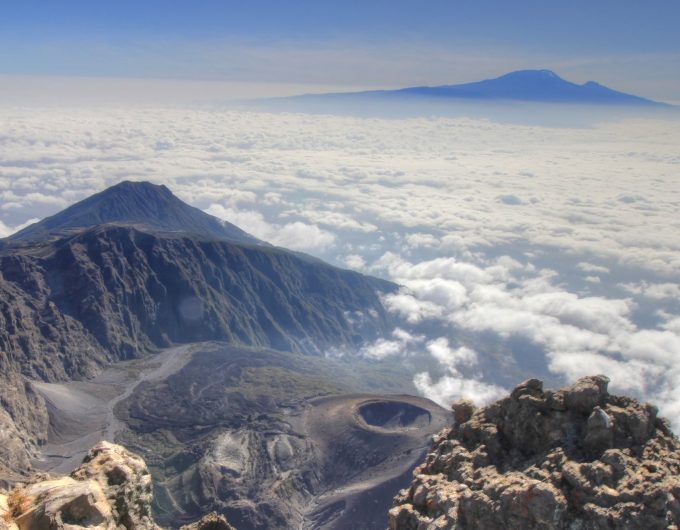 3-days-mount-meru-climbing_qkdPV